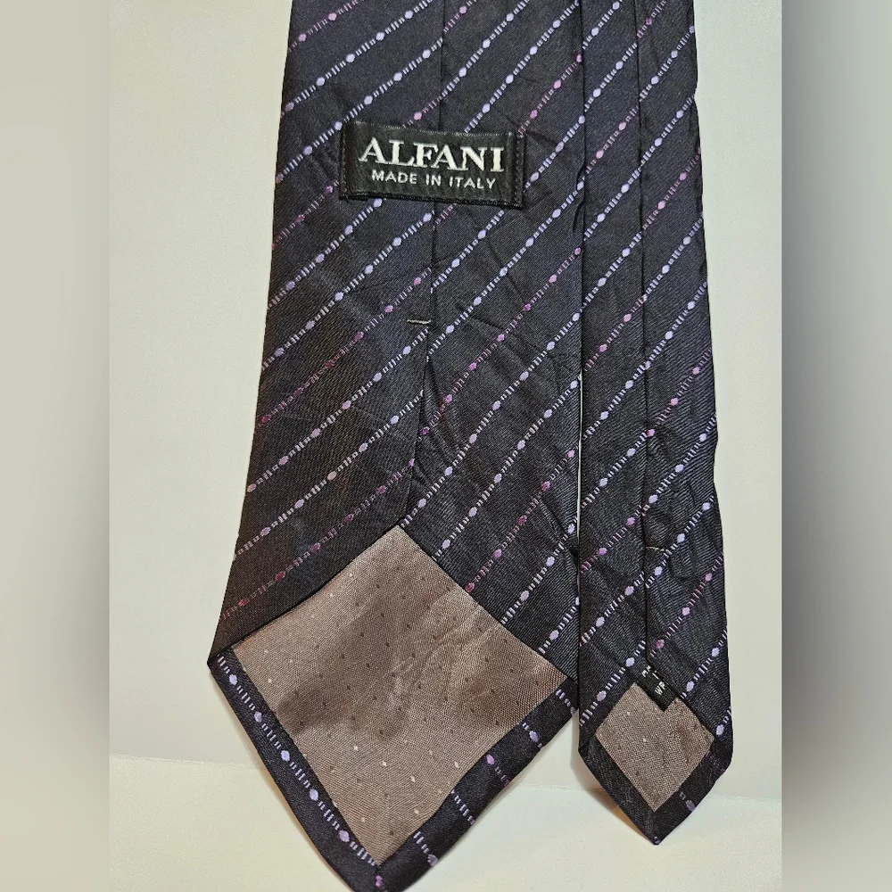 Alfani Men's 100% Silk Tie Size 3.75 x 56 - Picture 3 of 7